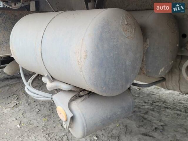 Белый Мерседес T2, объемом двигателя 4.2 л и пробегом 6 тыс. км за 4000 $, фото 11 на Automoto.ua