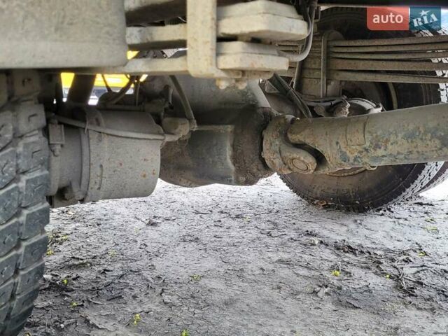 Белый Мерседес T2, объемом двигателя 4.2 л и пробегом 6 тыс. км за 4000 $, фото 23 на Automoto.ua