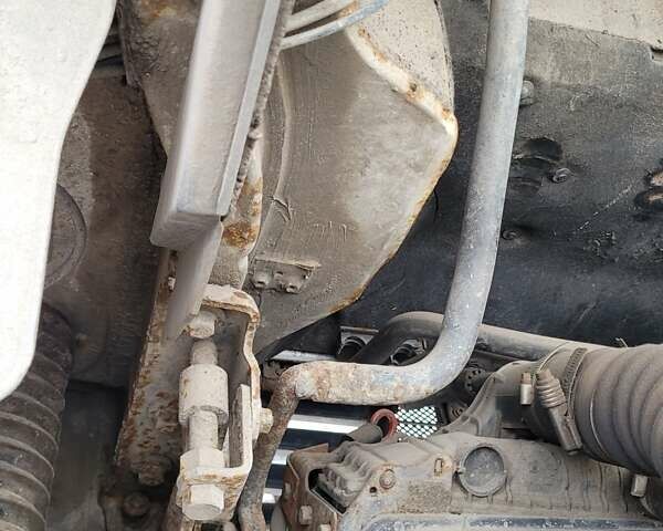 Белый Мерседес T2, объемом двигателя 4.2 л и пробегом 6 тыс. км за 4000 $, фото 21 на Automoto.ua