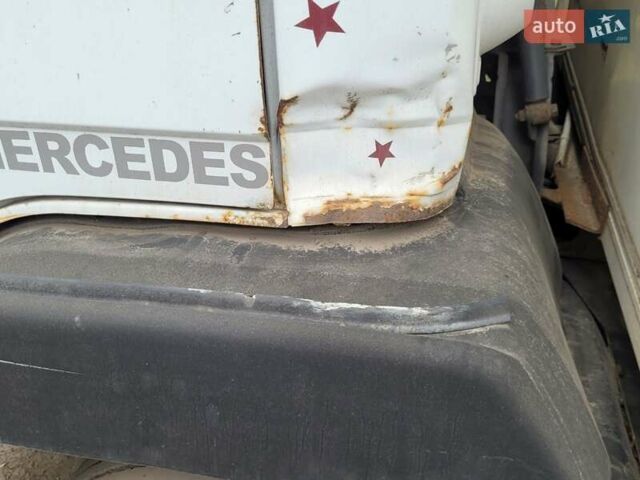 Белый Мерседес T2, объемом двигателя 4.2 л и пробегом 6 тыс. км за 4000 $, фото 4 на Automoto.ua