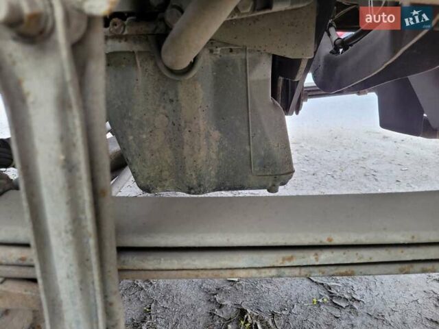 Белый Мерседес T2, объемом двигателя 4.2 л и пробегом 6 тыс. км за 4000 $, фото 39 на Automoto.ua