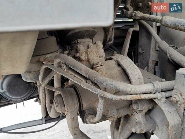 Белый Мерседес T2, объемом двигателя 4.2 л и пробегом 6 тыс. км за 4000 $, фото 16 на Automoto.ua