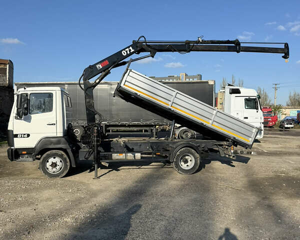 Белый Мерседес T2, объемом двигателя 6 л и пробегом 520 тыс. км за 23000 $, фото 1 на Automoto.ua