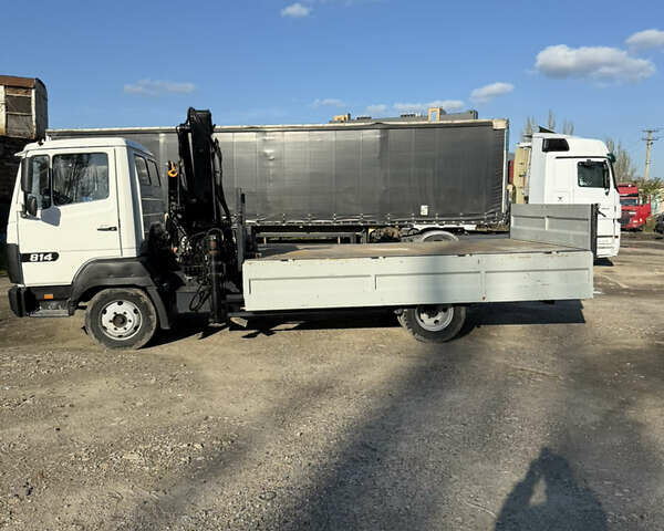 Белый Мерседес T2, объемом двигателя 6 л и пробегом 520 тыс. км за 23000 $, фото 9 на Automoto.ua