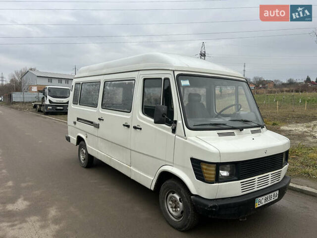 Білий Мерседес T2, об'ємом двигуна 0 л та пробігом 542 тис. км за 4000 $, фото 2 на Automoto.ua