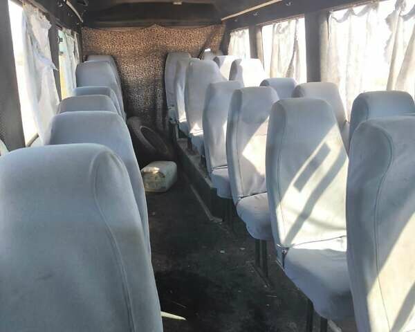 Білий Мерседес T2, об'ємом двигуна 4 л та пробігом 100 тис. км за 3300 $, фото 6 на Automoto.ua