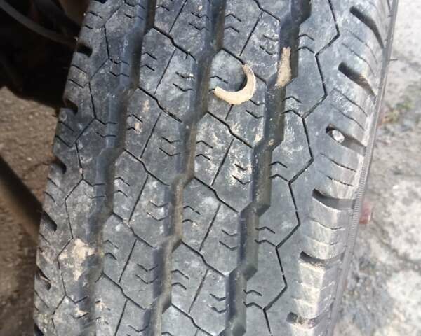 Белый Мерседес T2, объемом двигателя 2.3 л и пробегом 3 тыс. км за 700 $, фото 9 на Automoto.ua