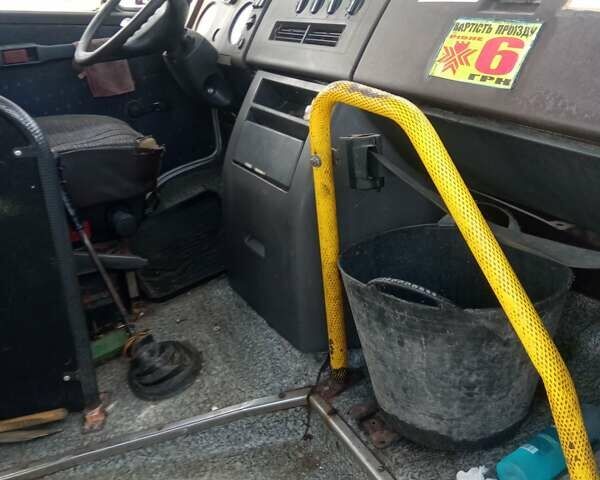 Белый Мерседес T2, объемом двигателя 2.3 л и пробегом 3 тыс. км за 700 $, фото 11 на Automoto.ua