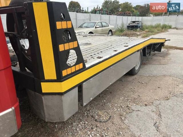 Красный Мерседес T2, объемом двигателя 4 л и пробегом 450 тыс. км за 16800 $, фото 12 на Automoto.ua