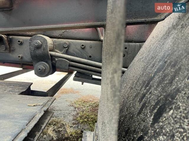 Красный Мерседес T2, объемом двигателя 4 л и пробегом 450 тыс. км за 16800 $, фото 36 на Automoto.ua