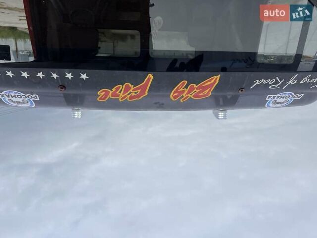 Красный Мерседес T2, объемом двигателя 4 л и пробегом 450 тыс. км за 16800 $, фото 44 на Automoto.ua