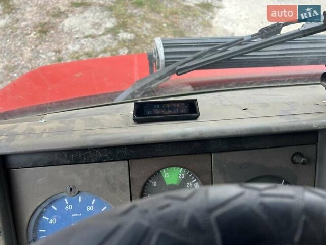 Красный Мерседес T2, объемом двигателя 4 л и пробегом 450 тыс. км за 16800 $, фото 15 на Automoto.ua
