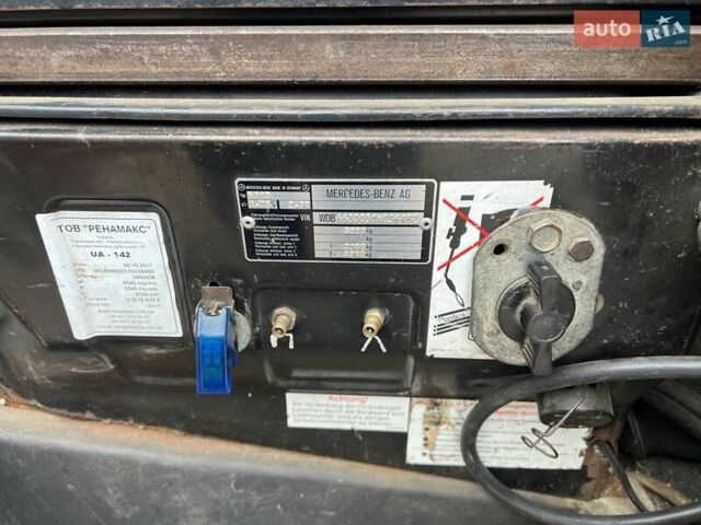 Красный Мерседес T2, объемом двигателя 4 л и пробегом 450 тыс. км за 16800 $, фото 14 на Automoto.ua