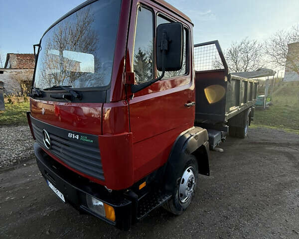 Красный Мерседес T2, объемом двигателя 4.25 л и пробегом 9 тыс. км за 14200 $, фото 8 на Automoto.ua