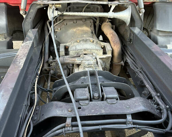 Красный Мерседес T2, объемом двигателя 4.25 л и пробегом 9 тыс. км за 14200 $, фото 31 на Automoto.ua