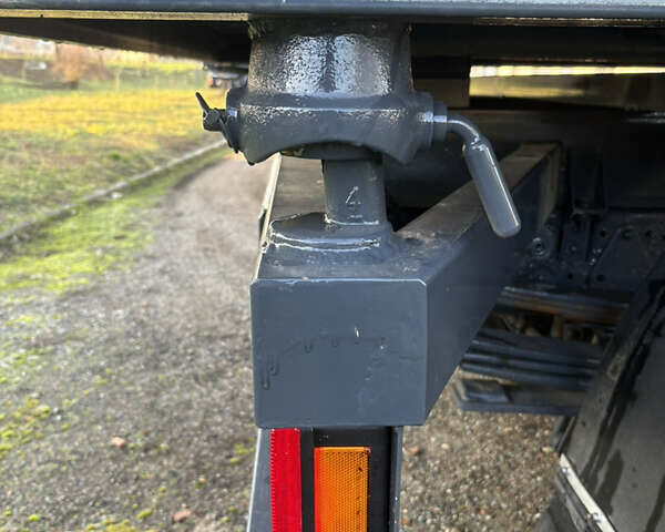 Красный Мерседес T2, объемом двигателя 4.25 л и пробегом 9 тыс. км за 14200 $, фото 32 на Automoto.ua