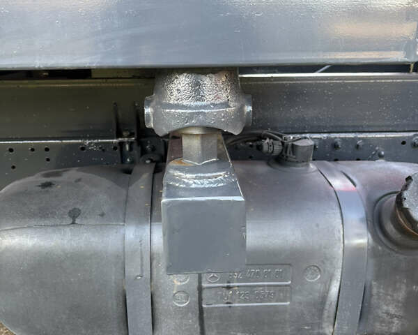 Красный Мерседес T2, объемом двигателя 4.25 л и пробегом 9 тыс. км за 14200 $, фото 24 на Automoto.ua