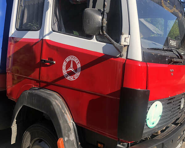 Красный Мерседес T2, объемом двигателя 5.96 л и пробегом 880 тыс. км за 11000 $, фото 2 на Automoto.ua