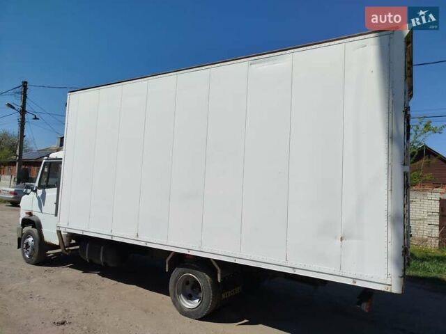 Мерседес T2, об'ємом двигуна 4 л та пробігом 700 тис. км за 6000 $, фото 4 на Automoto.ua