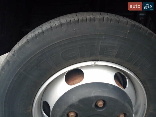 Мерседес T2, объемом двигателя 4.25 л и пробегом 193 тыс. км за 12500 $, фото 5 на Automoto.ua