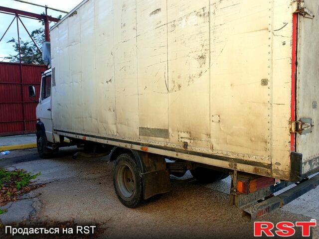 Мерседес T2, об'ємом двигуна 3.9 л та пробігом 725 тис. км за 4500 $, фото 7 на Automoto.ua