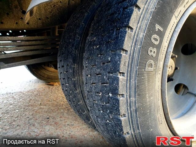 Мерседес T2, об'ємом двигуна 3.9 л та пробігом 725 тис. км за 4500 $, фото 6 на Automoto.ua