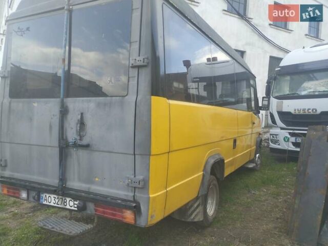 Желтый Мерседес T2, объемом двигателя 2.3 л и пробегом 5 тыс. км за 3150 $, фото 1 на Automoto.ua