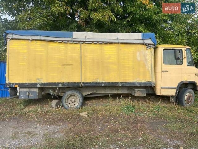 Желтый Мерседес T2, объемом двигателя 3.78 л и пробегом 200 тыс. км за 2000 $, фото 2 на Automoto.ua