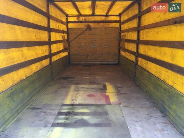 Желтый Мерседес T2, объемом двигателя 4.25 л и пробегом 10 тыс. км за 12500 $, фото 12 на Automoto.ua