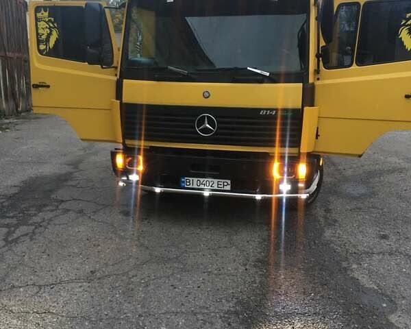 Желтый Мерседес T2, объемом двигателя 4.25 л и пробегом 10 тыс. км за 12500 $, фото 15 на Automoto.ua