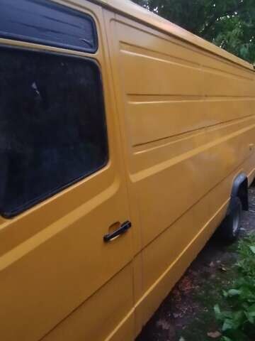 Жовтий Мерседес T2, об'ємом двигуна 0 л та пробігом 650 тис. км за 3700 $, фото 5 на Automoto.ua