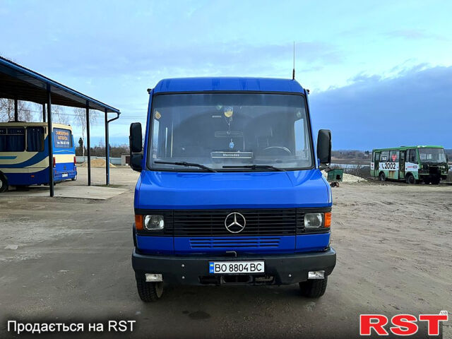 Синий Мерседес T2, объемом двигателя 4 л и пробегом 0 тыс. км за 6900 $, фото 5 на Automoto.ua