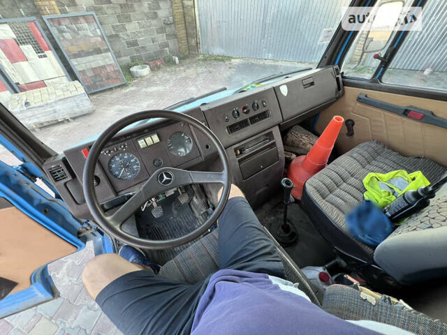 Синий Мерседес T2, объемом двигателя 4 л и пробегом 354 тыс. км за 7000 $, фото 7 на Automoto.ua