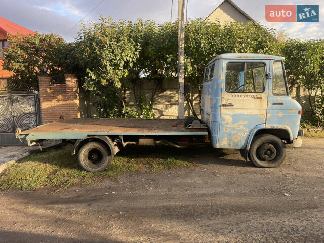 Синий Мерседес T2, объемом двигателя 0 л и пробегом 300 тыс. км за 3500 $, фото 2 на Automoto.ua