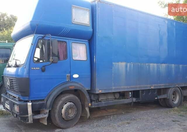 Синий Мерседес T2, объемом двигателя 5.96 л и пробегом 500 тыс. км за 7500 $, фото 1 на Automoto.ua