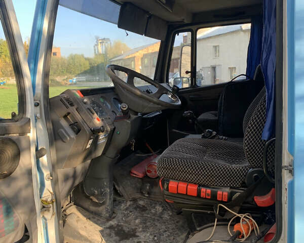 Мерседес T2 1995 в Буске на Automoto.ua Синий Мерседес T2, объемом двигателя 3.97 л и пробегом 62 тыс. км за 10000 $, фото 15 на Automoto.ua