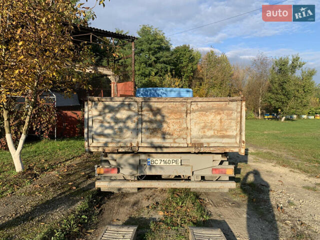 Мерседес T2 1995 в Буске на Automoto.ua Синий Мерседес T2, объемом двигателя 3.97 л и пробегом 62 тыс. км за 10000 $, фото 3 на Automoto.ua