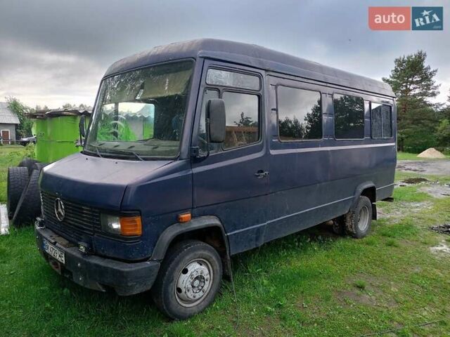 Синий Мерседес T2, объемом двигателя 3.97 л и пробегом 444 тыс. км за 3500 $, фото 6 на Automoto.ua