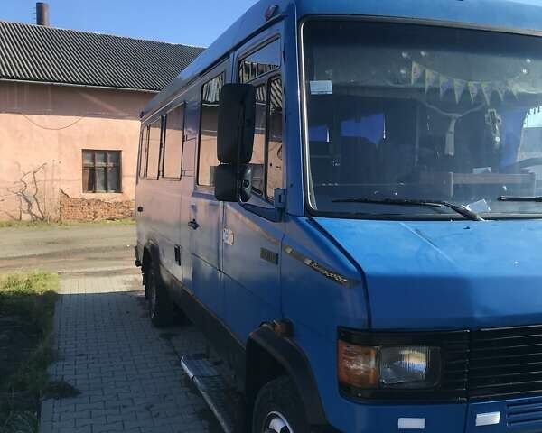 Синий Мерседес T2, объемом двигателя 4 л и пробегом 6 тыс. км за 4500 $, фото 3 на Automoto.ua