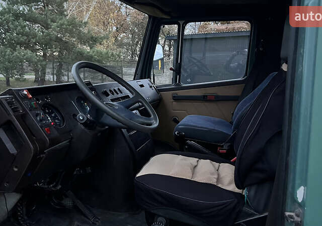 Зеленый Мерседес T2, объемом двигателя 4 л и пробегом 719 тыс. км за 10700 $, фото 10 на Automoto.ua