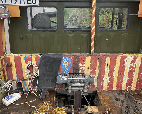 Зеленый Мерседес T2, объемом двигателя 3.78 л и пробегом 200 тыс. км за 6200 $, фото 4 на Automoto.ua