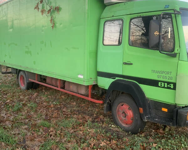 Зеленый Мерседес T2, объемом двигателя 0 л и пробегом 450 тыс. км за 7700 $, фото 1 на Automoto.ua