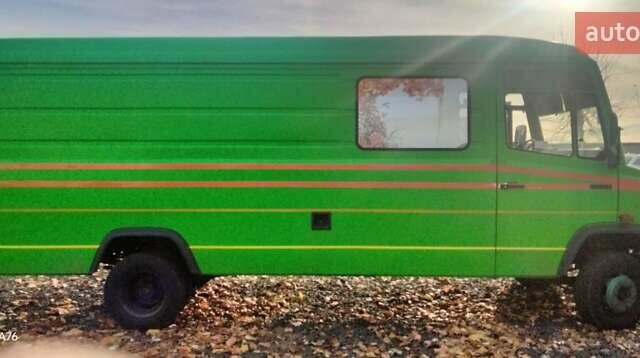 Зелений Мерседес T2, об'ємом двигуна 4 л та пробігом 740 тис. км за 12500 $, фото 6 на Automoto.ua