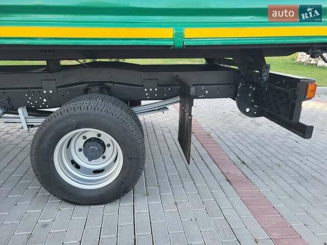 Зелений Мерседес T2, об'ємом двигуна 3.97 л та пробігом 136 тис. км за 22400 $, фото 7 на Automoto.ua