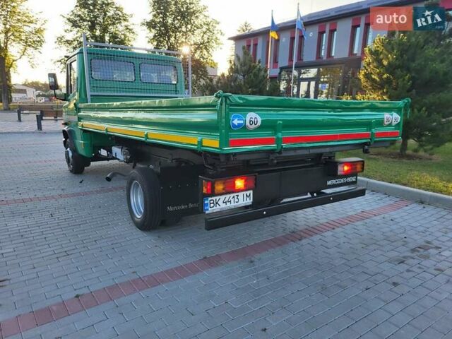 Зелений Мерседес T2, об'ємом двигуна 3.97 л та пробігом 136 тис. км за 22400 $, фото 8 на Automoto.ua