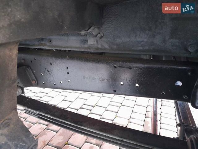 Зеленый Мерседес T2, объемом двигателя 3.97 л и пробегом 1 тыс. км за 28500 $, фото 32 на Automoto.ua