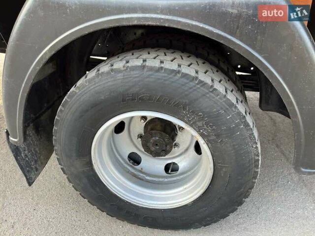 Оранжевый Мерседес T2, объемом двигателя 5.96 л и пробегом 190 тыс. км за 39900 $, фото 35 на Automoto.ua