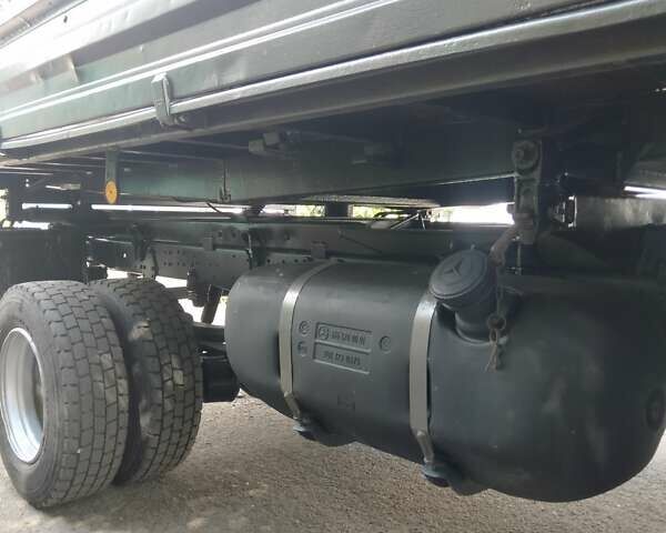 Помаранчевий Мерседес T2, об'ємом двигуна 5.96 л та пробігом 370 тис. км за 17500 $, фото 10 на Automoto.ua