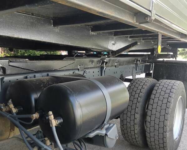 Помаранчевий Мерседес T2, об'ємом двигуна 5.96 л та пробігом 370 тис. км за 17500 $, фото 7 на Automoto.ua