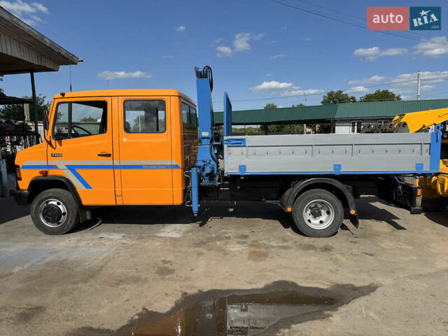 Мерседес T2 1996 в Бердичеве на Automoto.ua Оранжевый Мерседес T2, объемом двигателя 4 л и пробегом 100 тыс. км за 32000 $, фото 14 на Automoto.ua